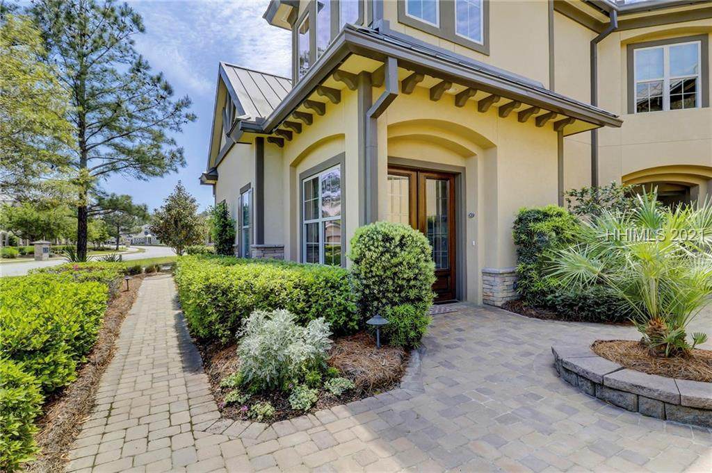 183 Hampton Lake Crossing - Photo 1