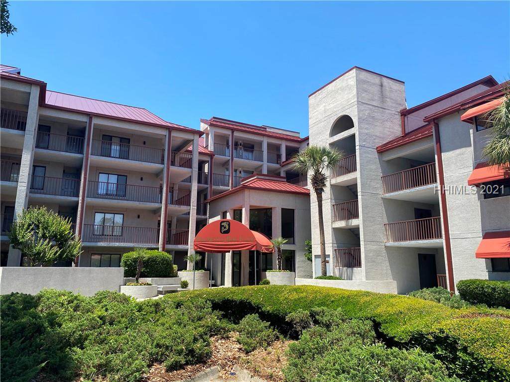 100 Helmsman Way - Photo 1