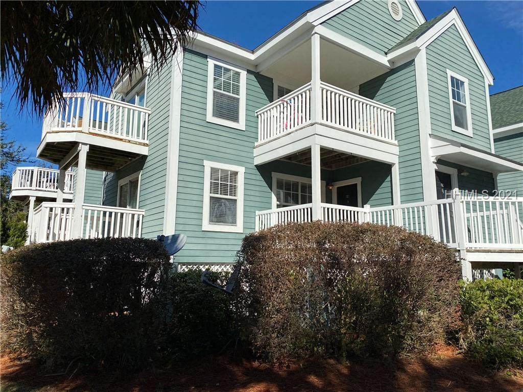 28 Old South Court - Photo 1