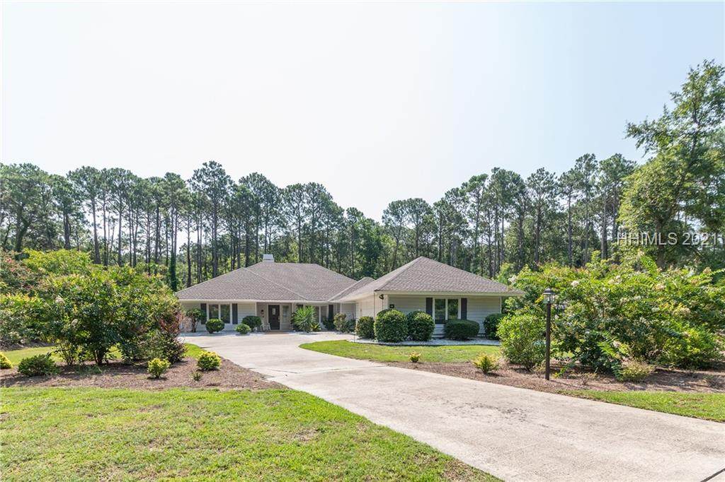 14 Big Woods Dr - Photo 1