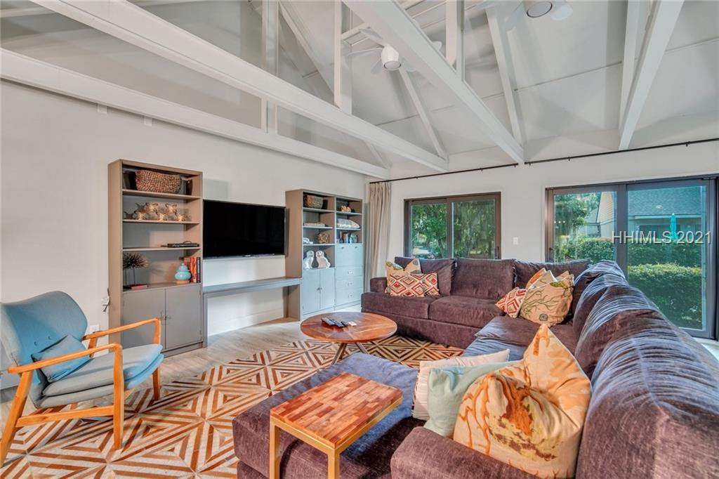45 Queens Folly Road - Photo 1