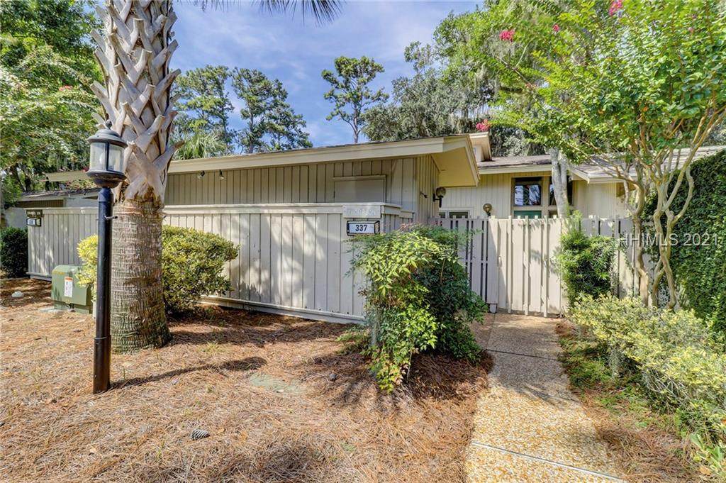 230 Greenwood Drive - Photo 1