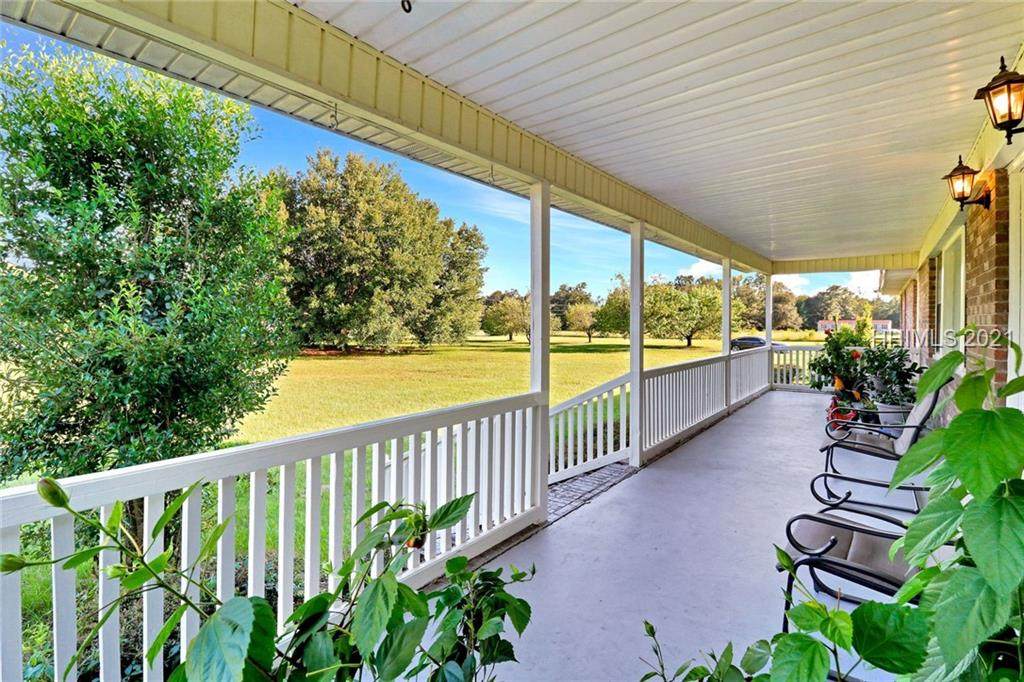 260 Walnut Street - Photo 1