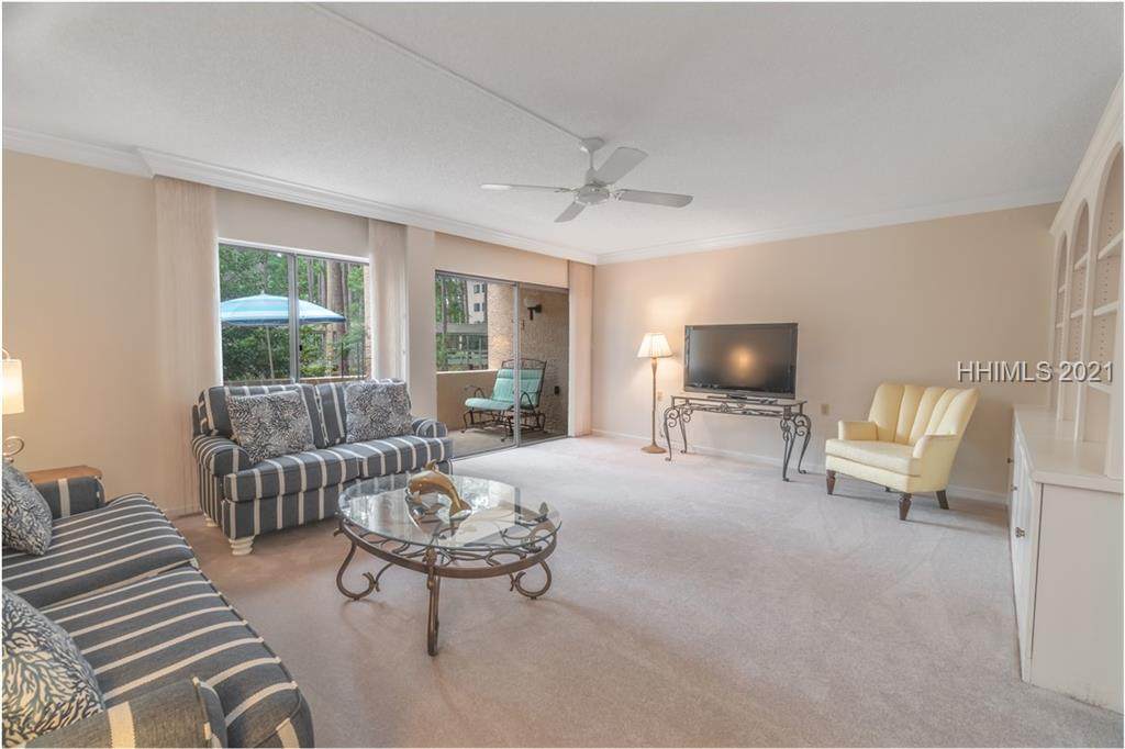 300 Woodhaven Drive - Photo 1
