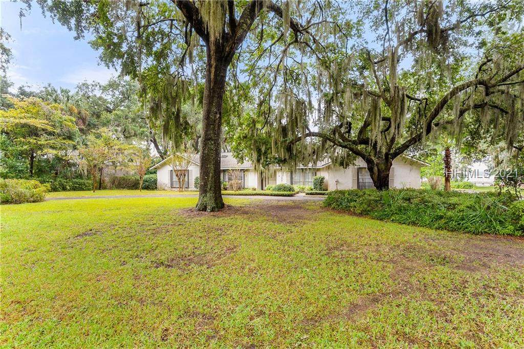 14 Audubon Road - Photo 1