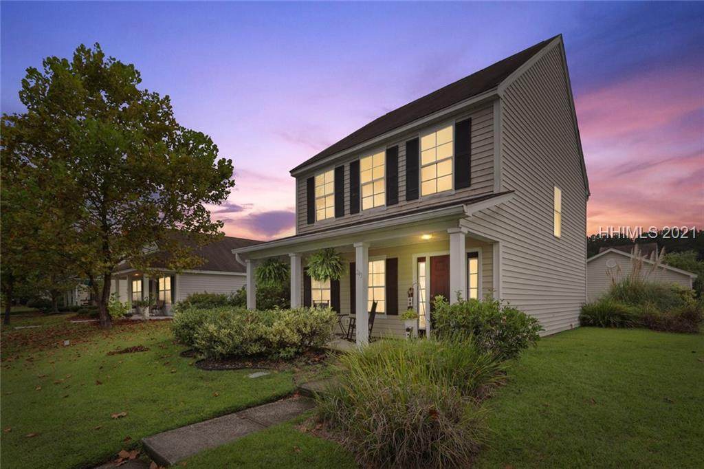 243 University Parkway - Photo 1