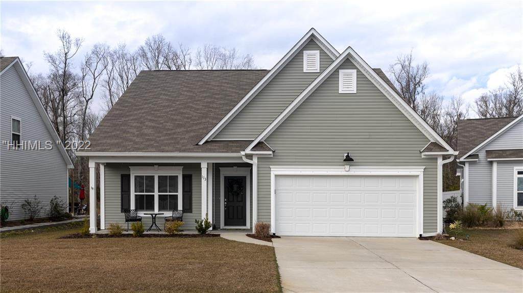 113 Grovewood Drive - Photo 1