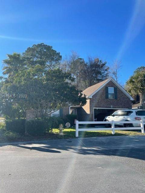 1 Hawthorne Way - Photo 1