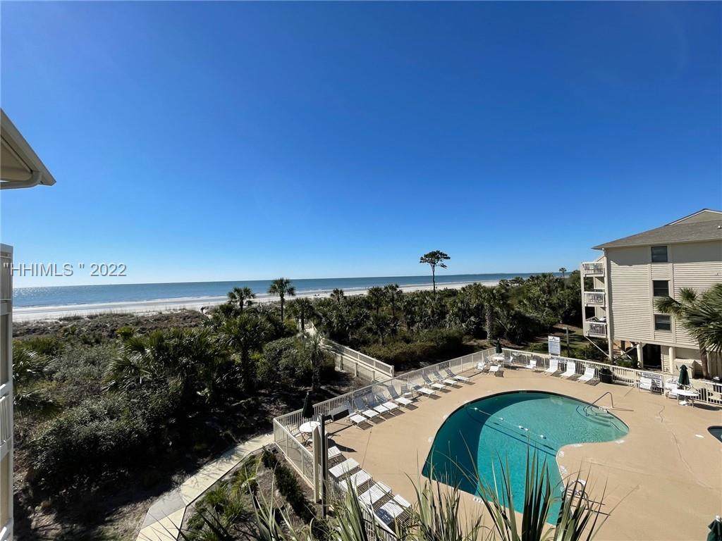 4 Forest Beach Drive - Photo 1