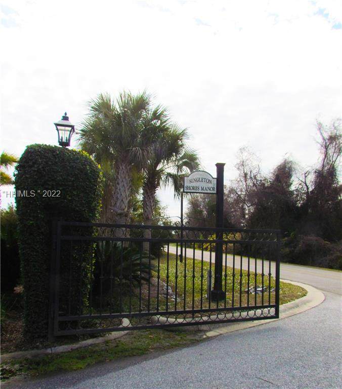 10 Singleton Shores Manor - Photo 1