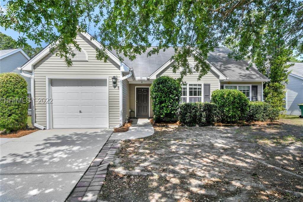 6 Spruce Drive - Photo 1