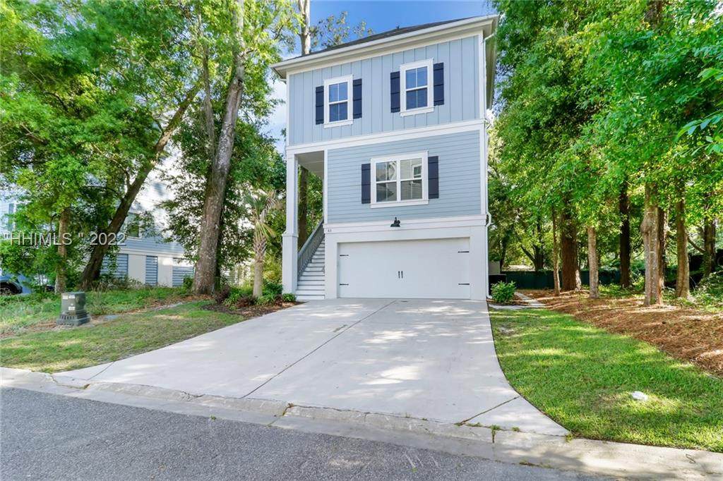 83 Sandcastle Court - Photo 1