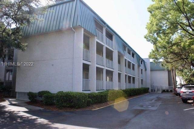 15 Forest Beach Drive - Photo 1