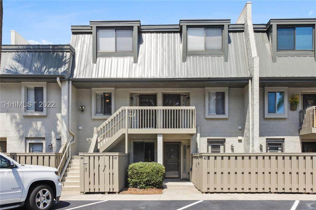 26 Forest Beach Drive - Photo 1
