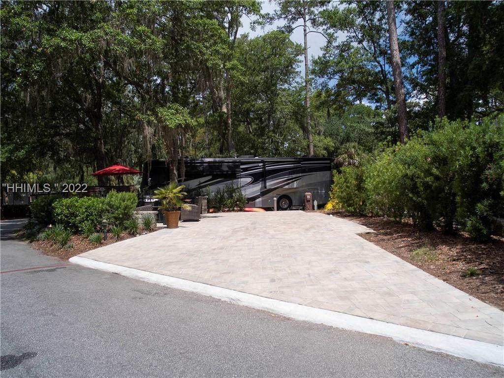 133 Arrow Rd., #226 - Photo 1