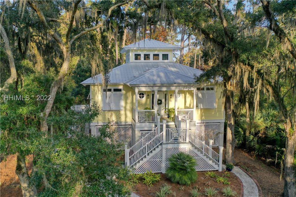 15 Beach Field Lane - Photo 1