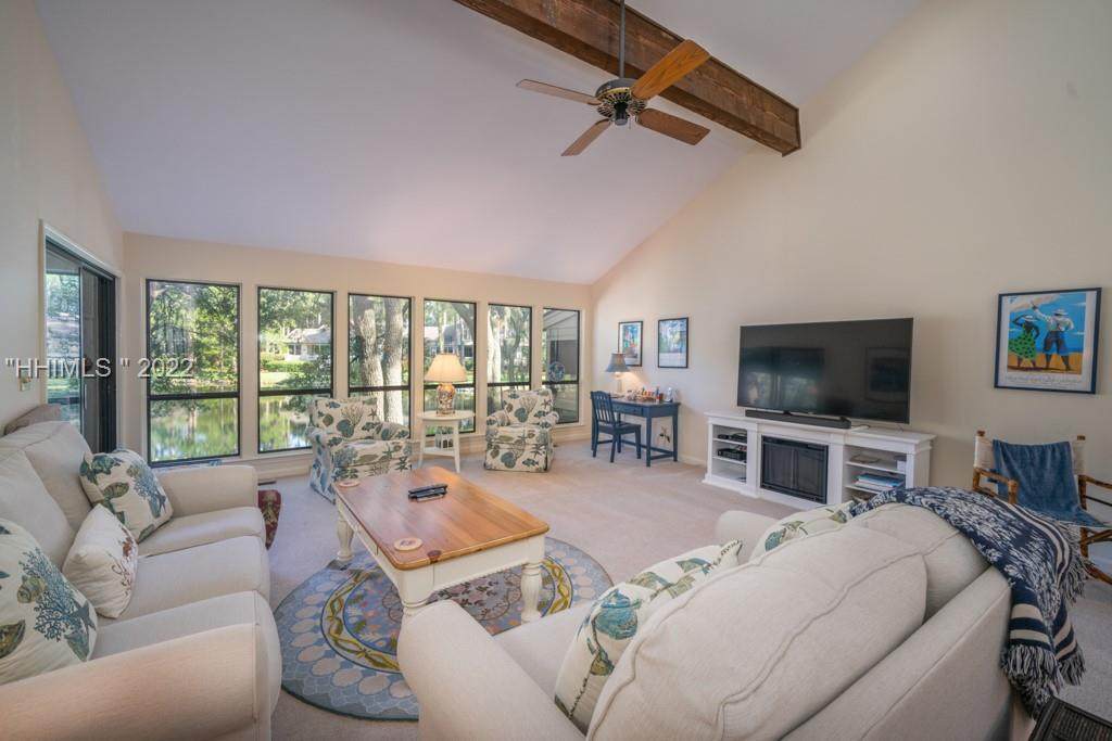 8 Spartina Court - Photo 1