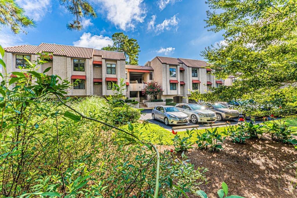 3 Shelter Cove Lane - Photo 1