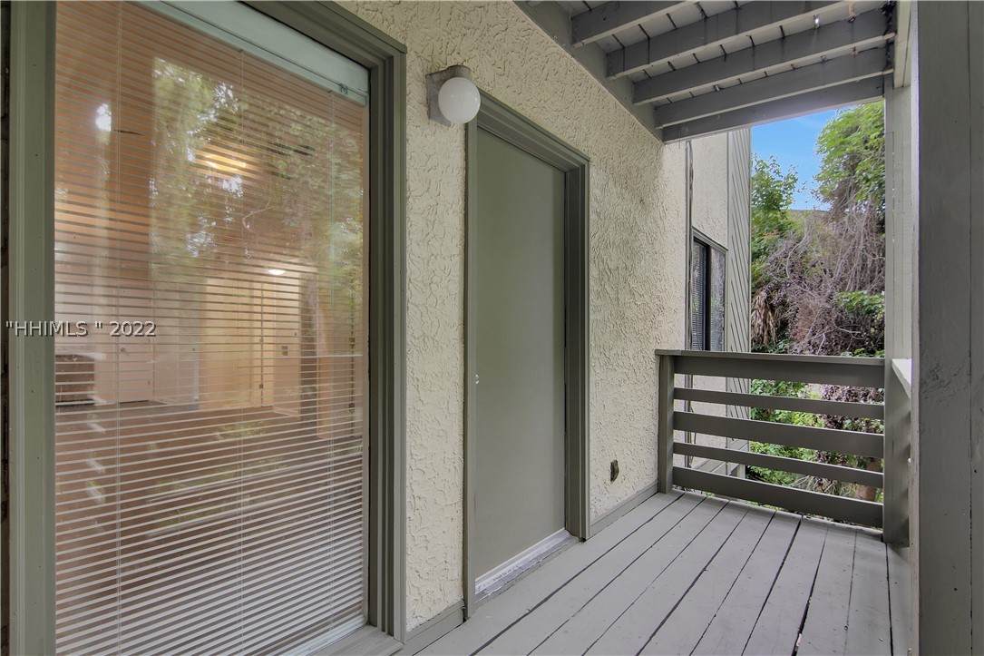 104 Cordillo Parkway - Photo 1
