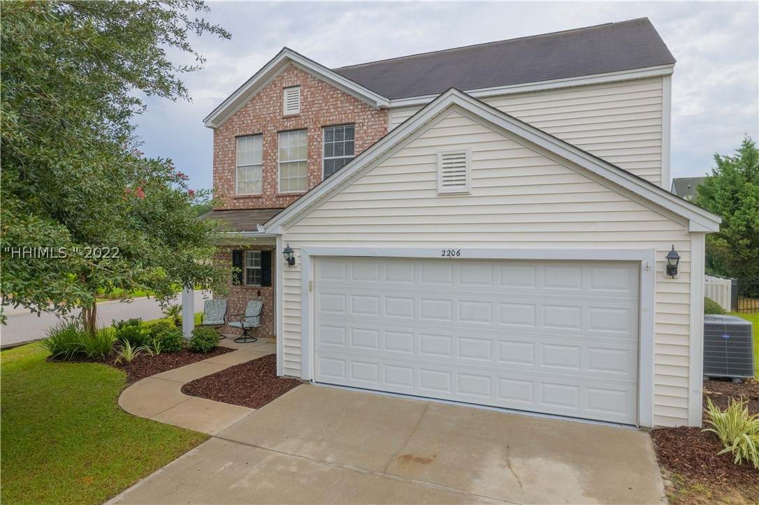 2206 Blakers Boulevard - Photo 1