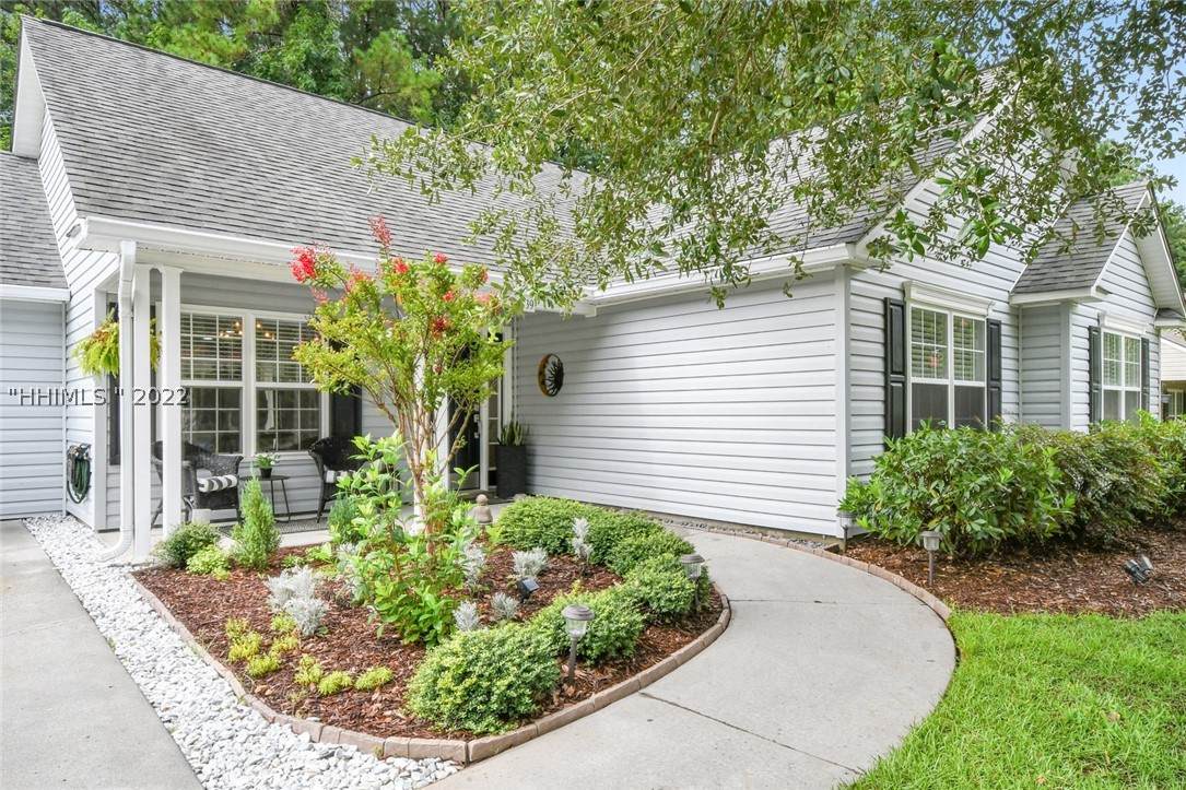 39 Bridgewater Drive - Photo 1