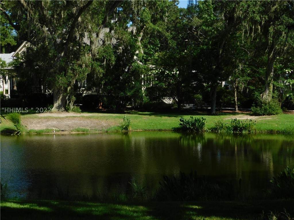 11 Brighton Trace - Photo 1