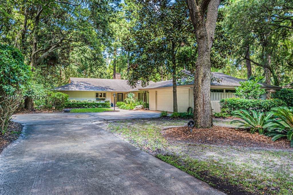 20 Off Shore Drive - Photo 1