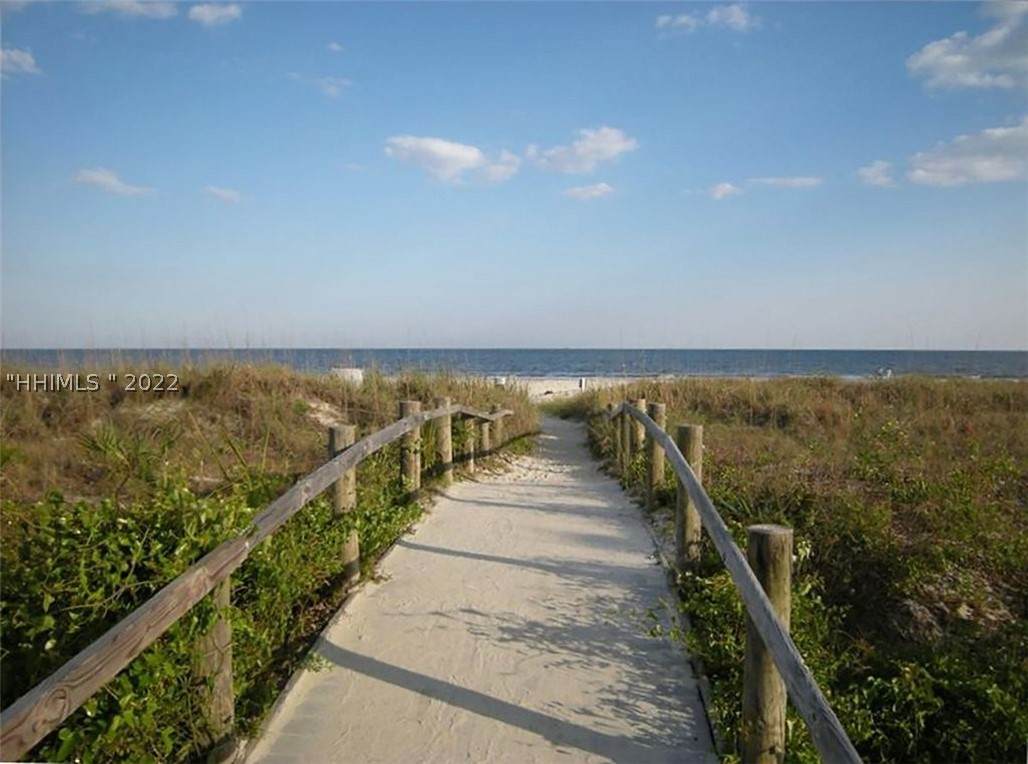 42 Forest Beach Drive - Photo 1