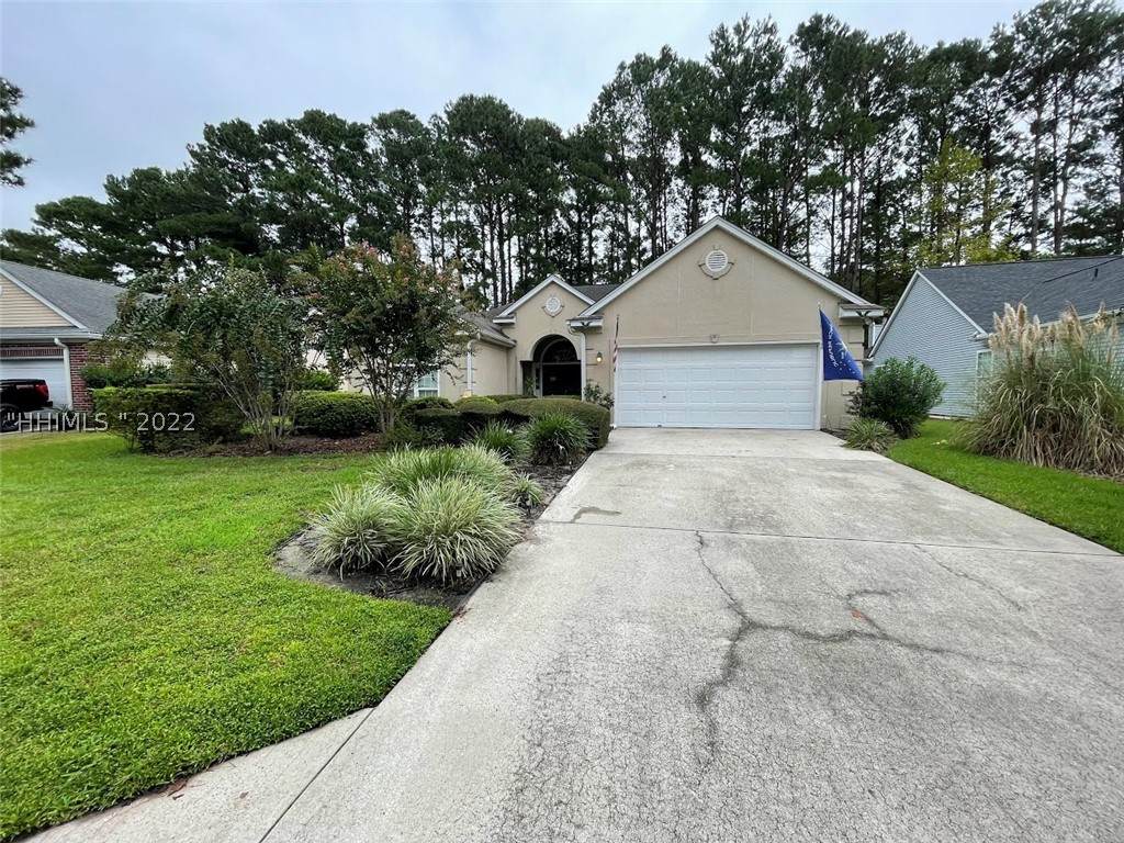 141 Muirfield Drive - Photo 1