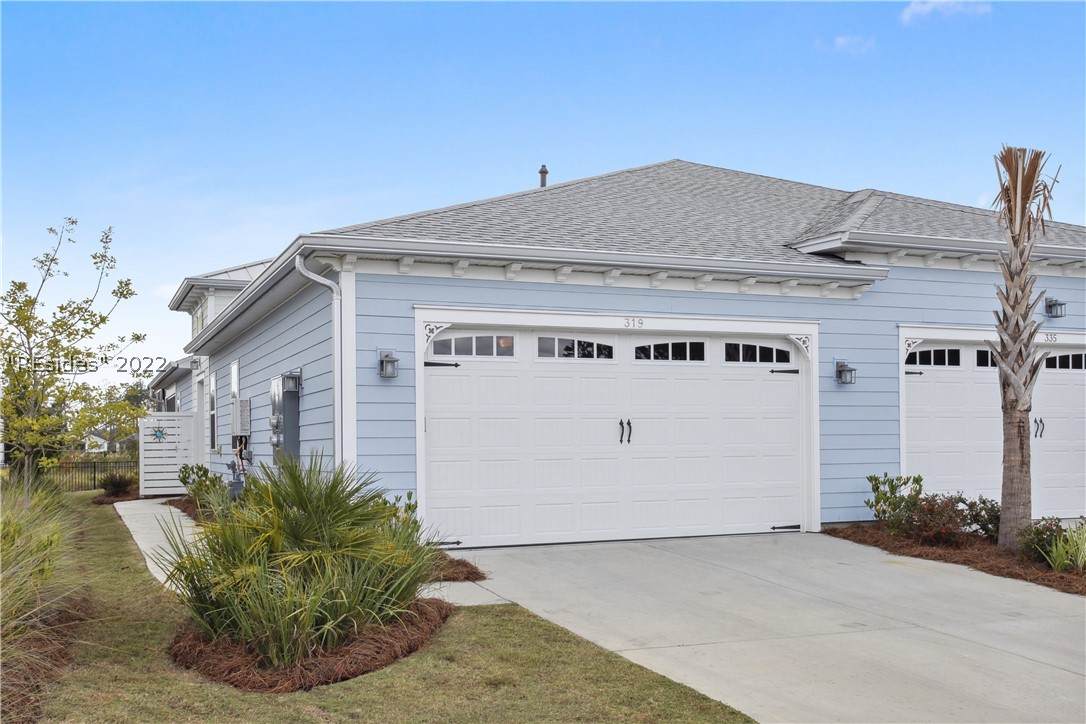 319 Flip Flop Court - Photo 1