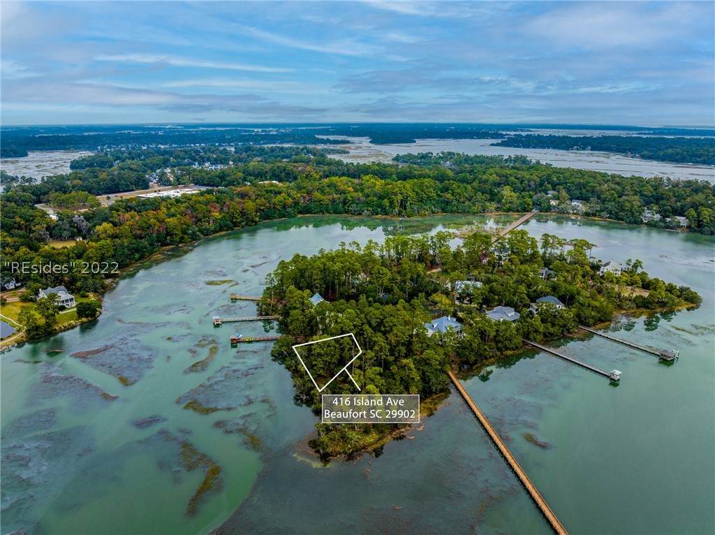 416 Islands Avenue - Photo 1