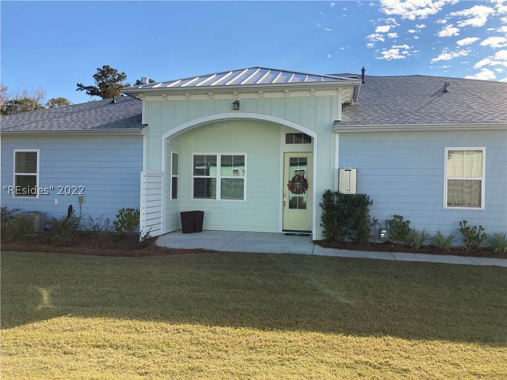 1377 Beachcomber Boulevard - Photo 1
