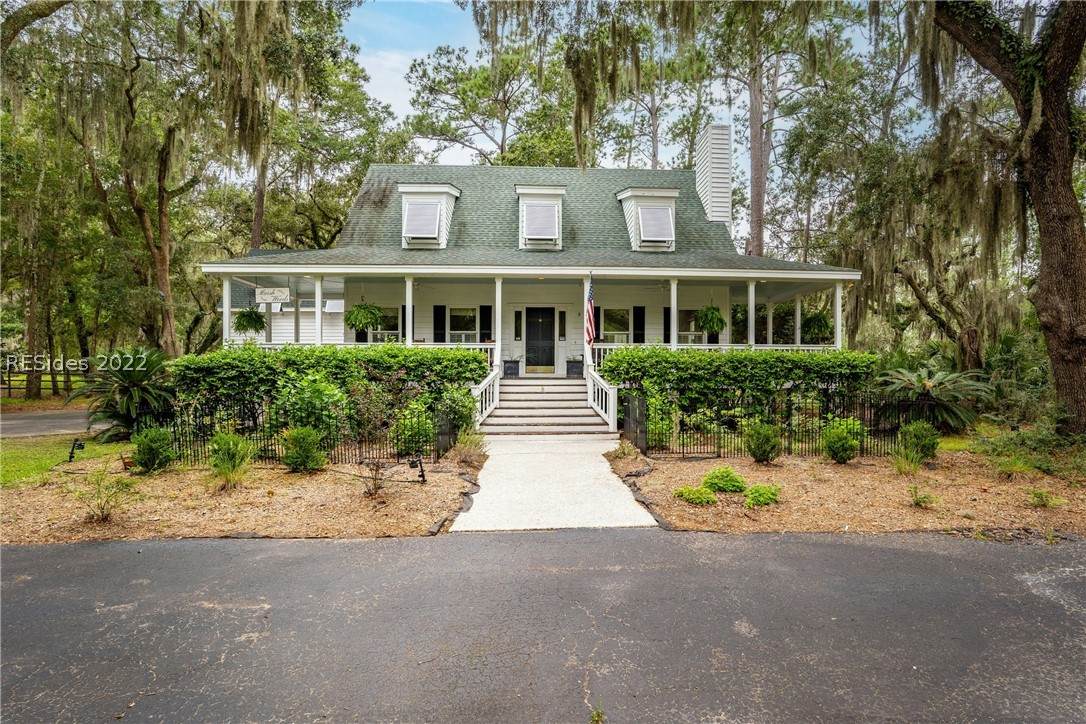 8 Dolphin Point Drive - Photo 1