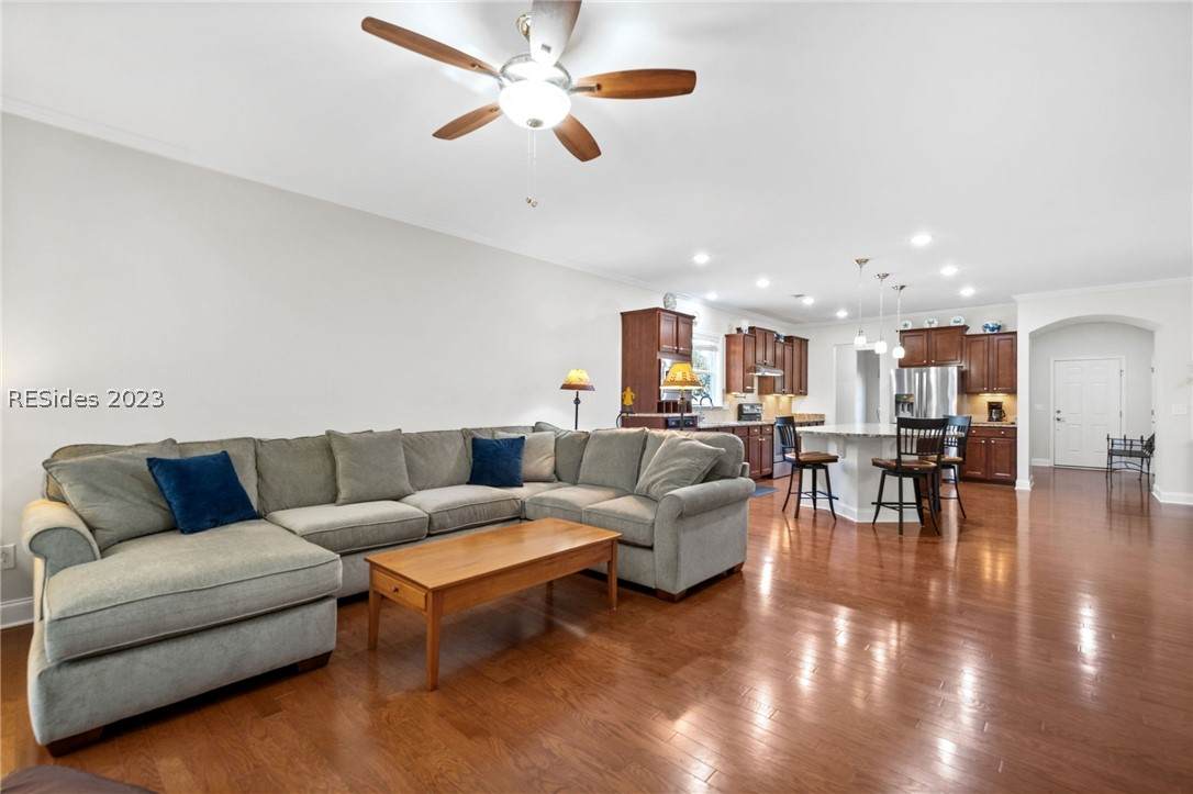 28 Groveview Avenue - Photo 1