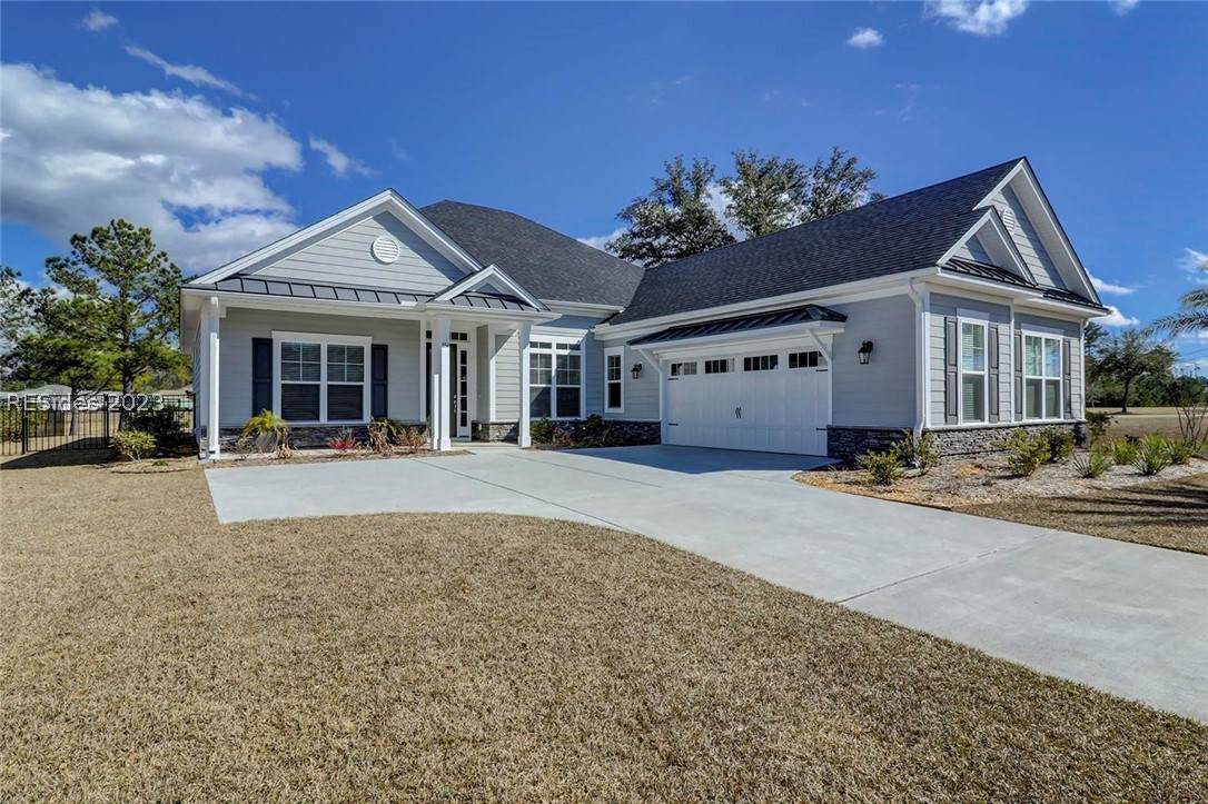 834 Club Way - Photo 1