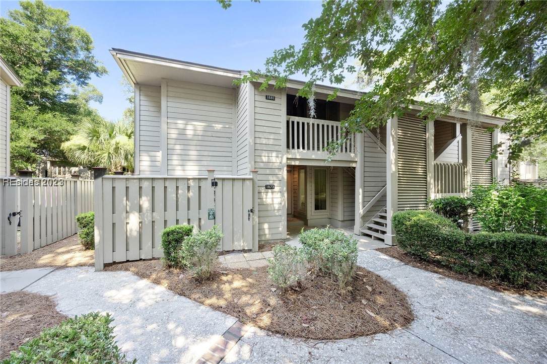 20 Queens Folly Road - Photo 1