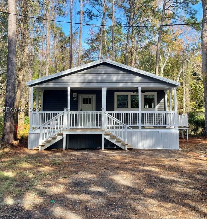 25 Brunson Street, Bluffton, SC 29910 (MLS 440470) Collins Group Realty