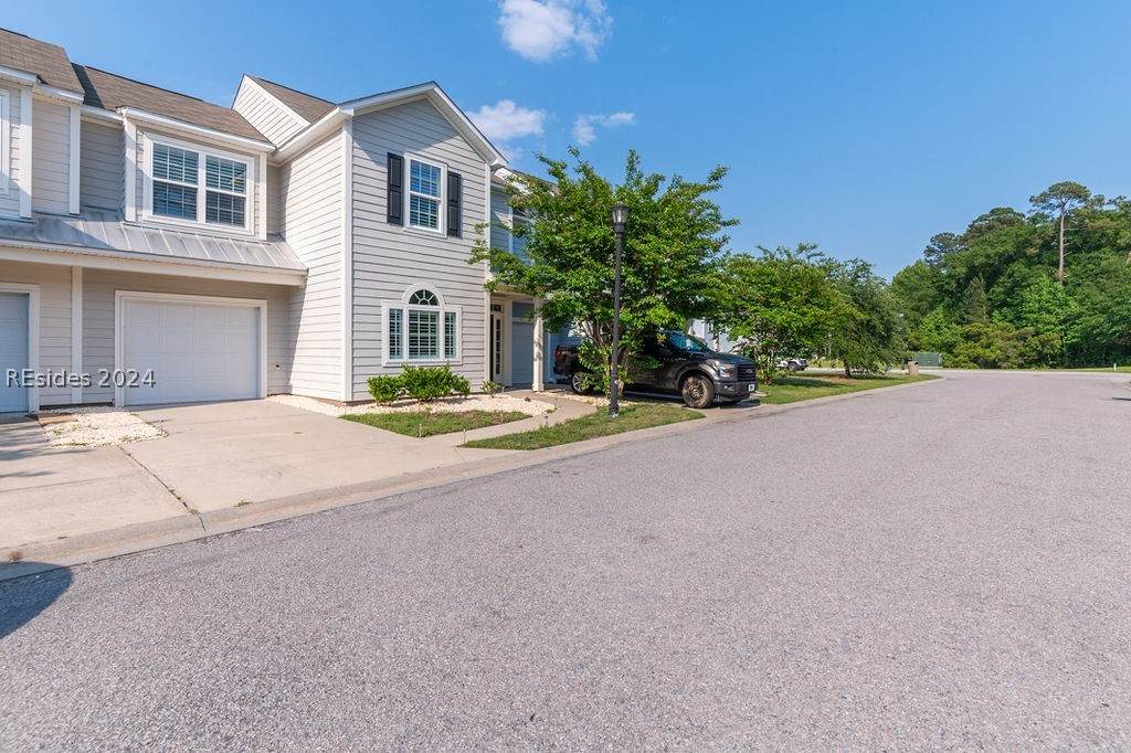 5 Buckhorn Street, Bluffton, SC 29910 (MLS 444051) Collins Group Realty