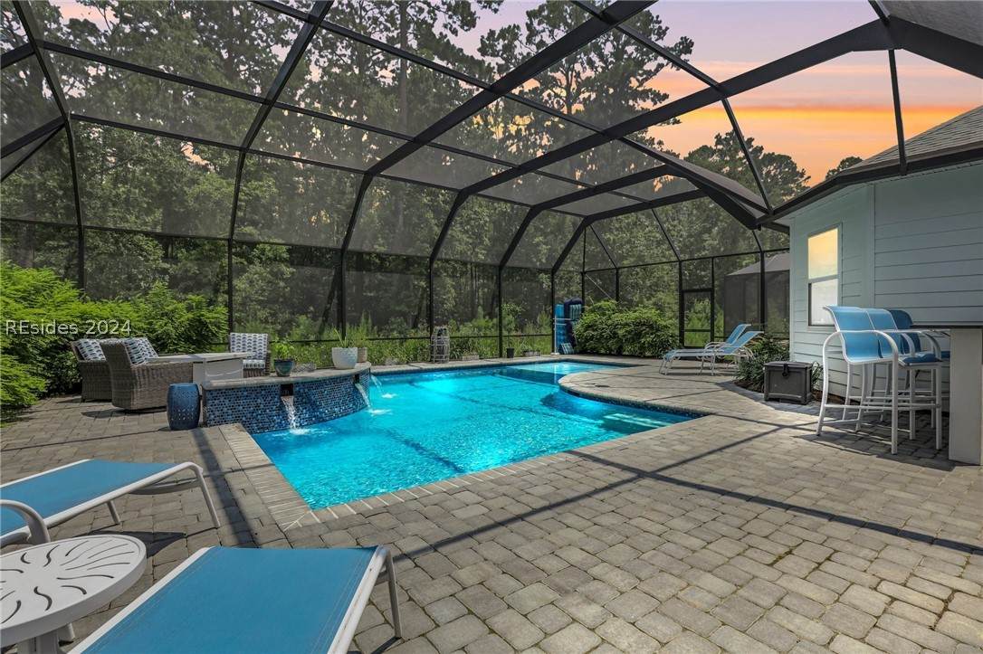 921 Tiki Terrace - Photo 1