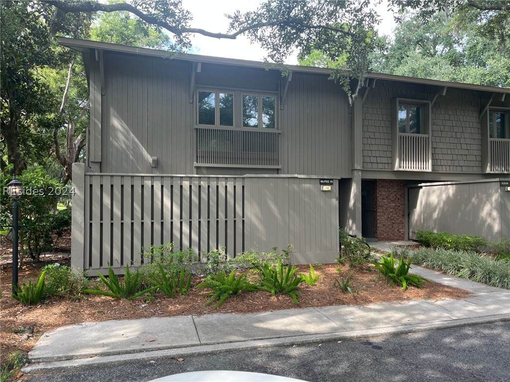 13 Lawton Drive - Photo 1
