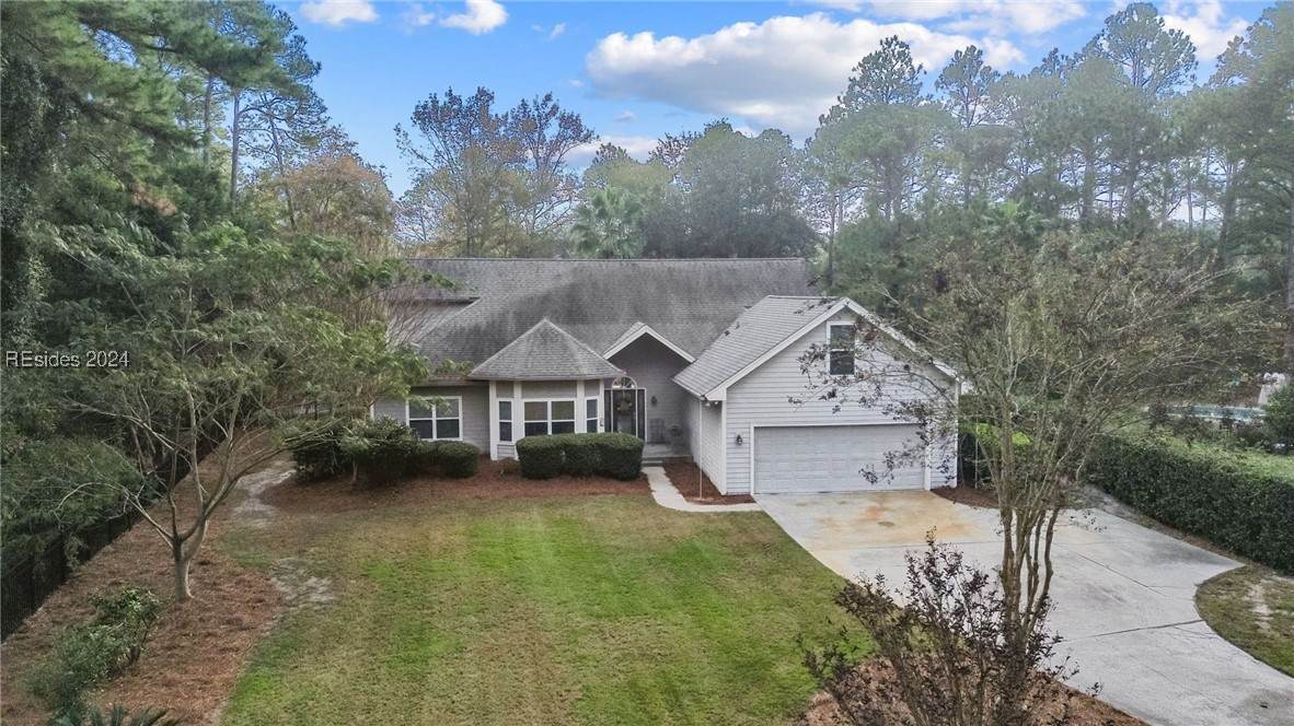 13 Tillinghast Circle - Photo 1