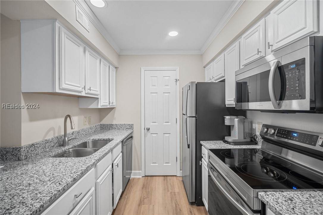 141 Lamotte Drive - Photo 1