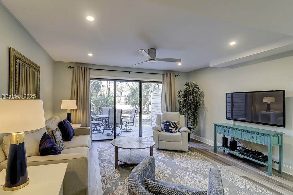 113 Shipyard Drive - Photo 1