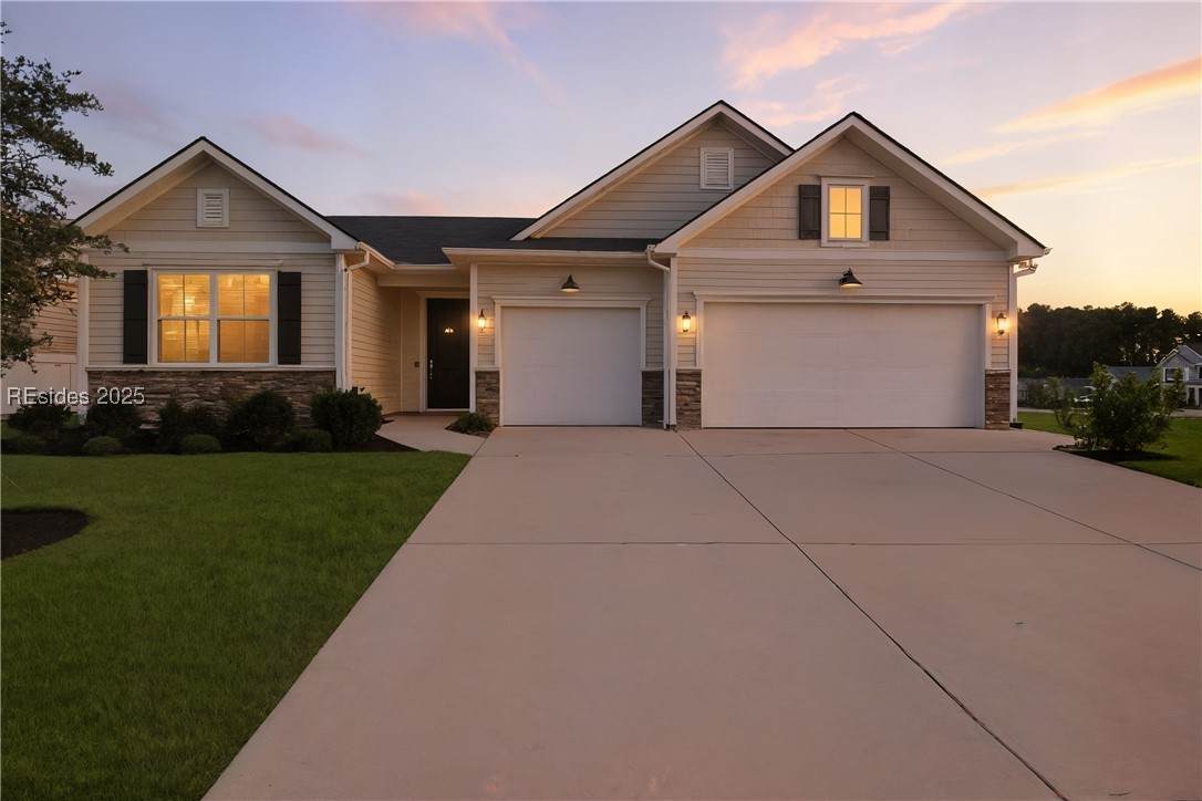 107 Hartwell Road - Photo 1