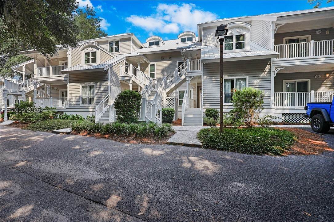 14 Wimbledon Court - Photo 1