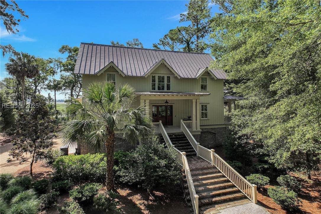 79 Greenleaf Road - Photo 1
