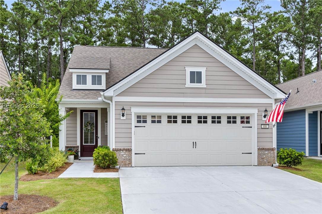 686 Destiny Drive - Photo 1