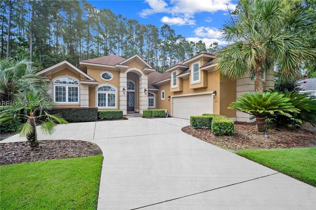 227 Hampton Lake Drive - Photo 1