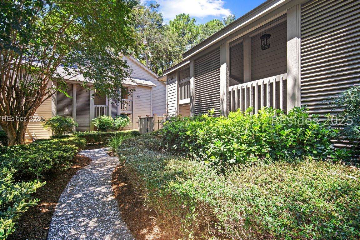 20 Queens Folly Road - Photo 1