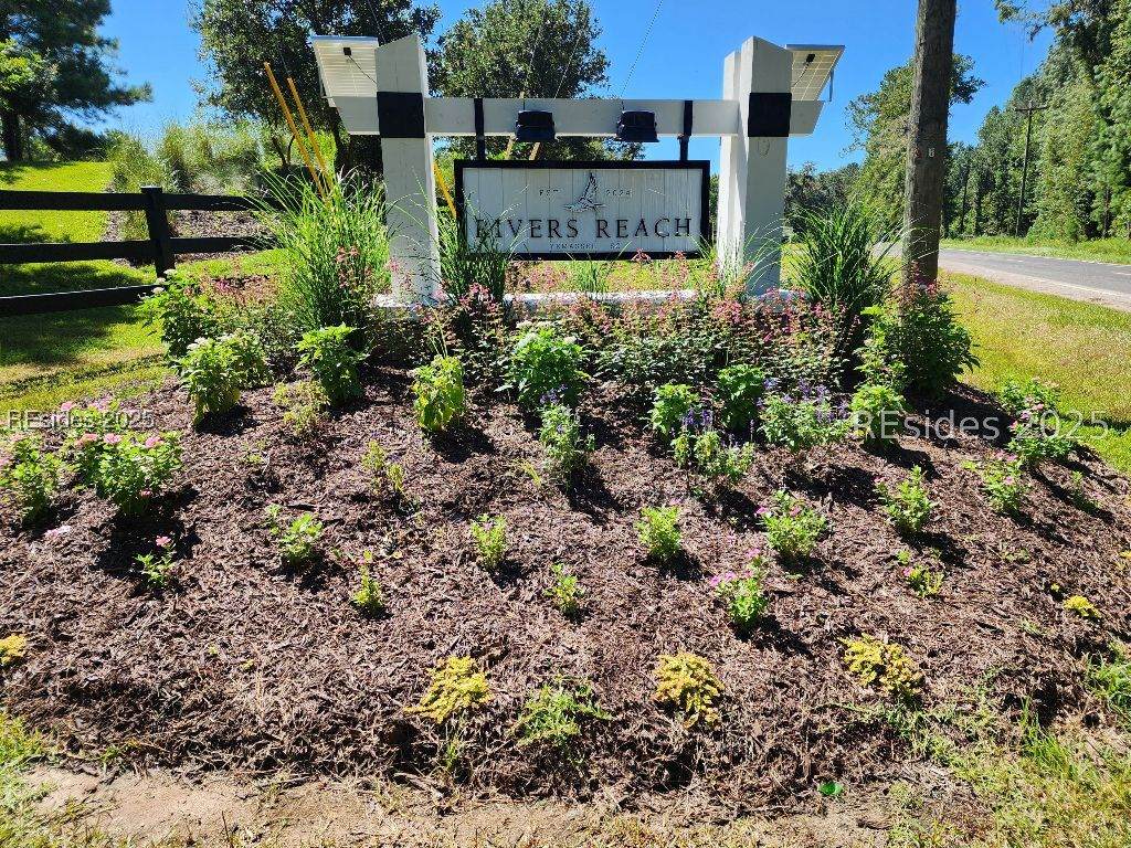 301 Founders Oak Way - Photo 1